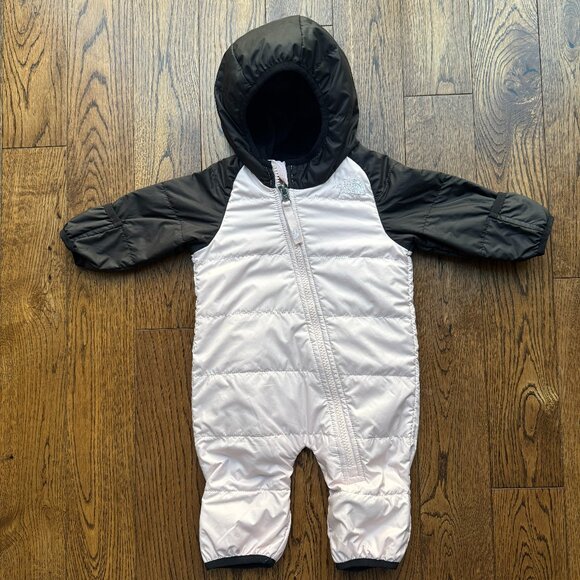 The North Face Baby Girl Snowsuit Pink Black Hand and Feet Covers 0-3M Hooded